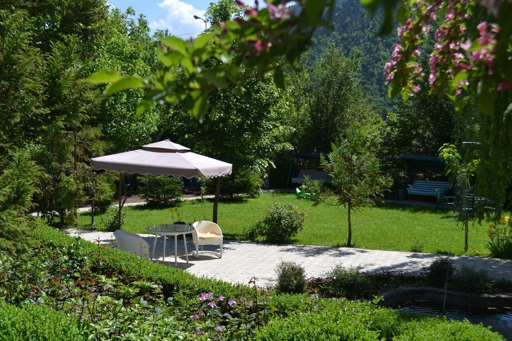 Motion Hotel Borjomi Exterior foto
